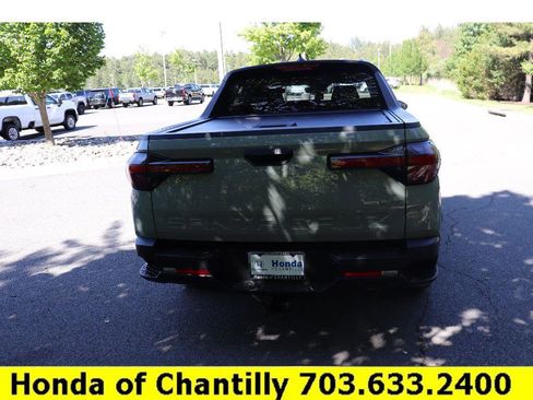 Used 2023 Hyundai Santa Cruz SEL Premium AWD/4WD image 6