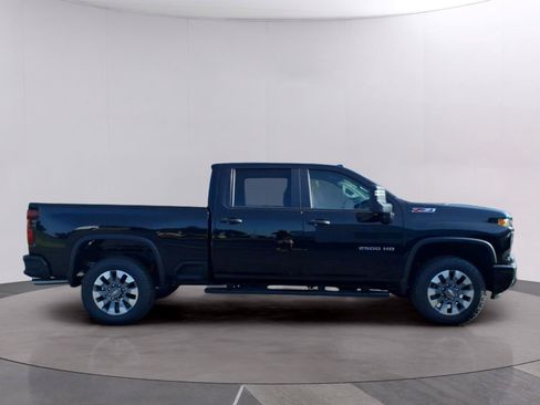 New 2026 Chevrolet Silverado 2500 Custom w/ Custom Value Package AWD/4WD image 6