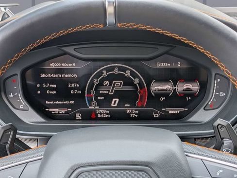 Used 2024 Lamborghini Urus S AWD/4WD image 43