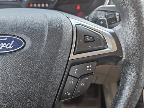 Used 2019 Ford Edge Titanium AWD/4WD image 30