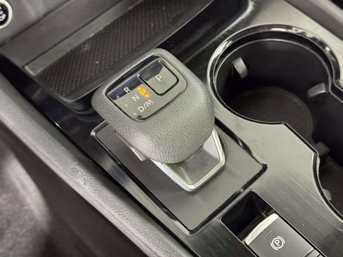 Used 2023 Nissan Rogue SV AWD/4WD image 29