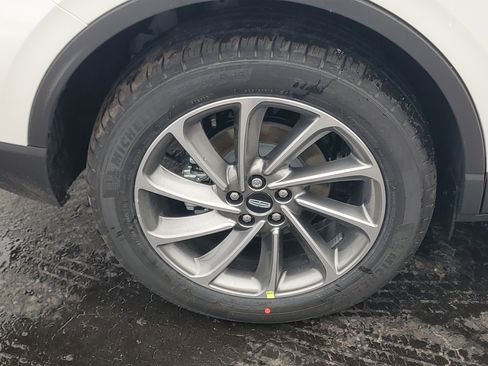 New 2026 Lincoln Corsair Premiere image 5