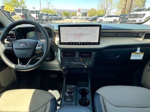 New 2026 Ford Maverick Lariat w/ 4K Tow Package AWD/4WD image 18
