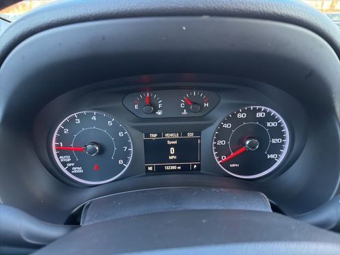 Used 2018 GMC Terrain SLE image 27