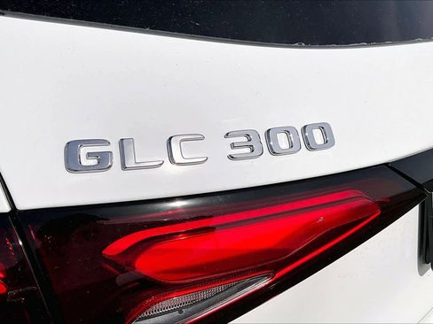 New 2026 Mercedes-Benz GLC 300 image 7