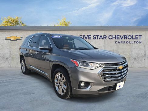 Used 2019 Chevrolet Traverse High Country AWD/4WD image 1