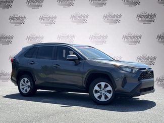 Used 2019 Toyota RAV4 LE FWD video 2
