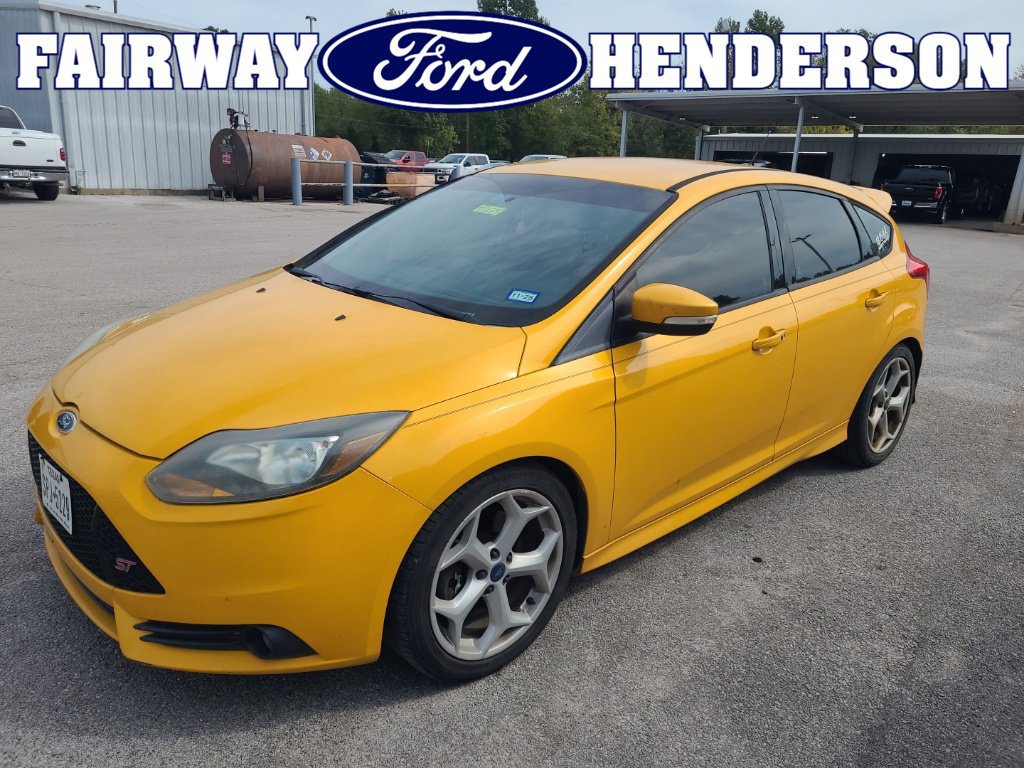 Used 2014 Ford Focus ST w/ Equipment Group 201A FWD image 1
