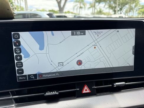 Used 2025 Kia Sportage SX FWD image 18