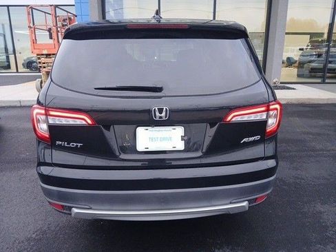 Used 2020 Honda Pilot EX image 8