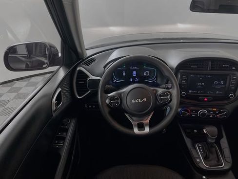 Used 2024 Kia Soul LX w/ Option Group 015 image 21