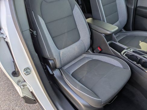 Used 2023 Chevrolet TrailBlazer LT image 10