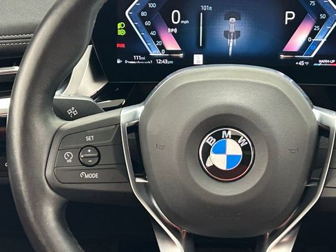 Used 2025 BMW X1 xDrive28i w/ Technology Package image 11