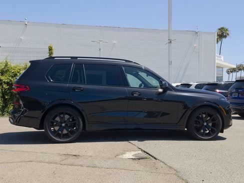 New 2026 BMW X7 xDrive40i AWD/4WD image 4