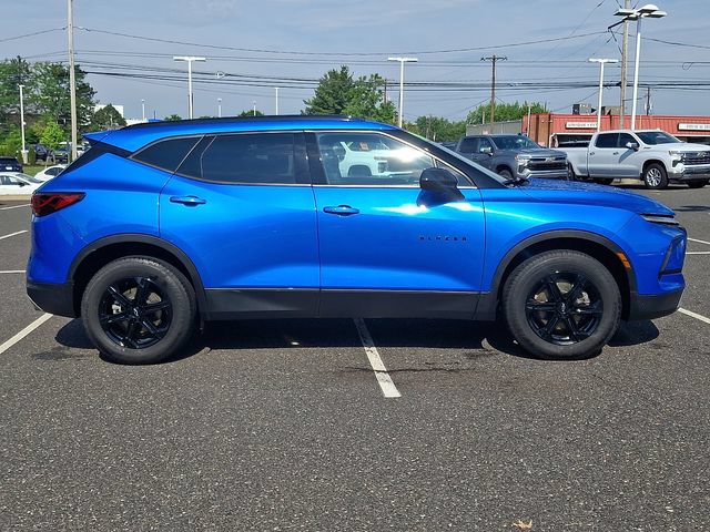 Certified 2024 Chevrolet Blazer LT w/ Convenience Package AWD/4WD image 7