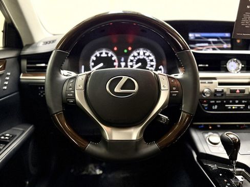 Used 2015 Lexus ES 350 FWD image 20