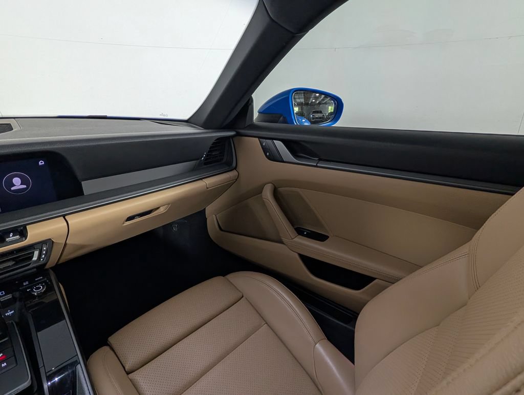 Certified 2023 Porsche 911 Carrera RWD image 22