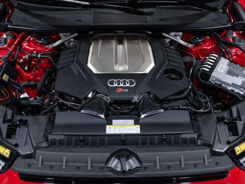 Used 2021 Audi RS 6 AWD/4WD image 46