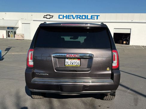 Used 2018 GMC Yukon Denali w/ Denali Ultimate Package image 6