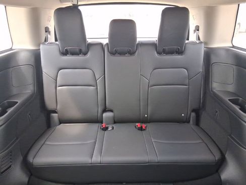 New 2026 Nissan Pathfinder SL AWD/4WD image 33