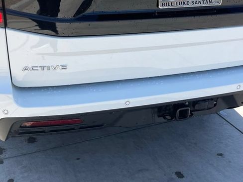 Used 2025 Ford Expedition Active AWD/4WD image 11