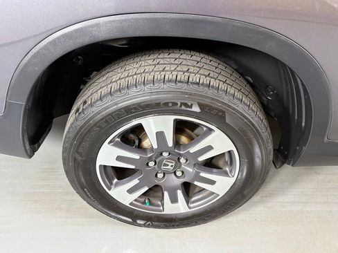 Used 2019 Honda Ridgeline RTL-T image 10