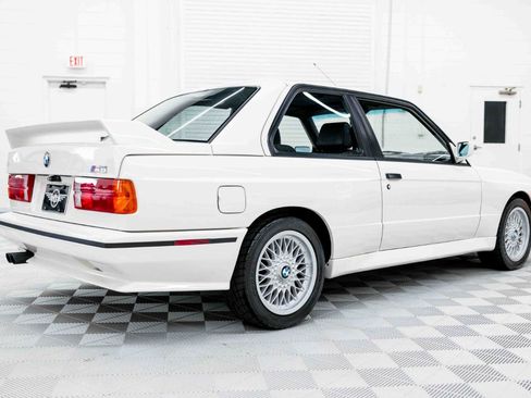 Used 1990 BMW M3 Coupe RWD image 8