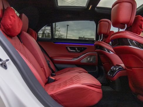 Used 2023 Mercedes-Benz S 580 4MATIC Sedan image 62