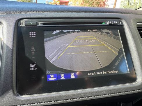 Used 2017 Honda HR-V EX image 20