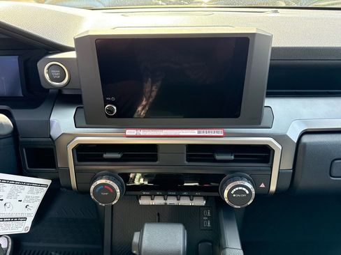 New 2026 Toyota 4Runner SR5 image 18