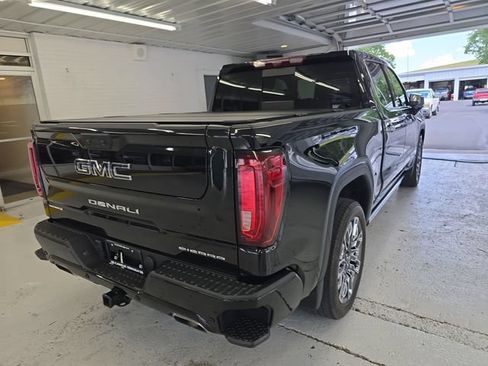 Certified 2025 GMC Sierra 1500 Denali Ultimate AWD/4WD image 5
