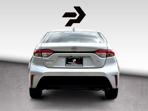 Used 2023 Toyota Corolla LE FWD image 7