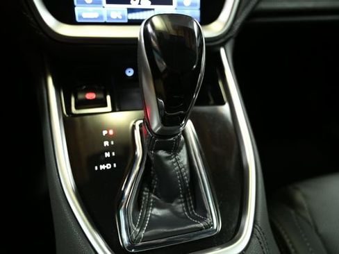 Certified 2024 Subaru Outback Limited image 32