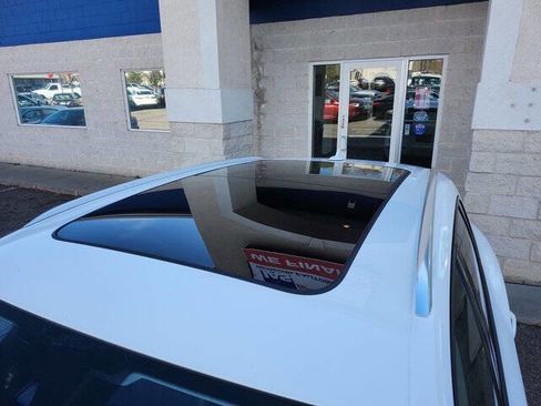 Used 2018 Audi Q5 2.0T Premium image 11