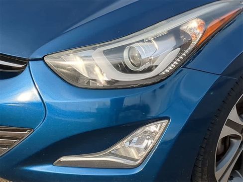Used 2016 Hyundai Elantra Sport image 10
