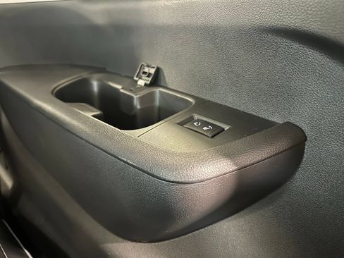 Used 2025 INFINITI QX80 Sensory AWD/4WD image 29