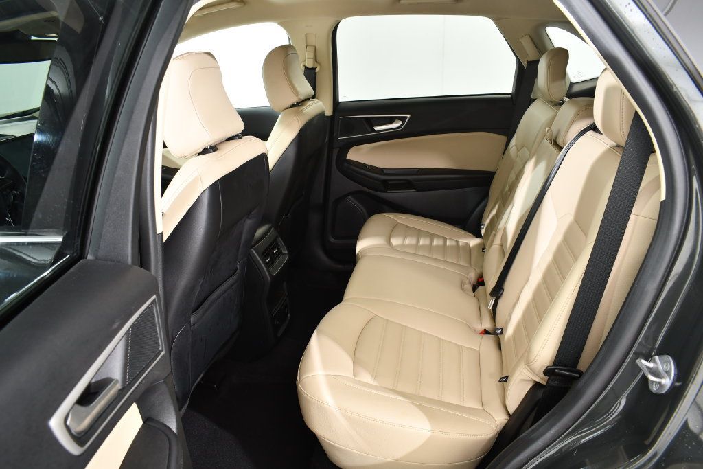 Used 2024 Ford Edge SEL w/ Convenience Package AWD/4WD image 16