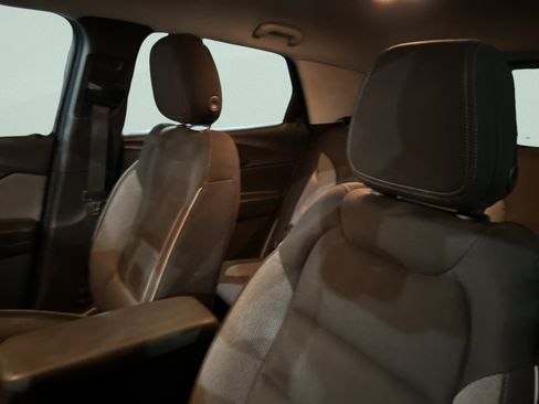 Used 2023 Chevrolet TrailBlazer LT w/ Convenience Package image 19