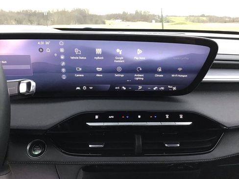 Used 2025 Buick Enclave Sport Touring image 42