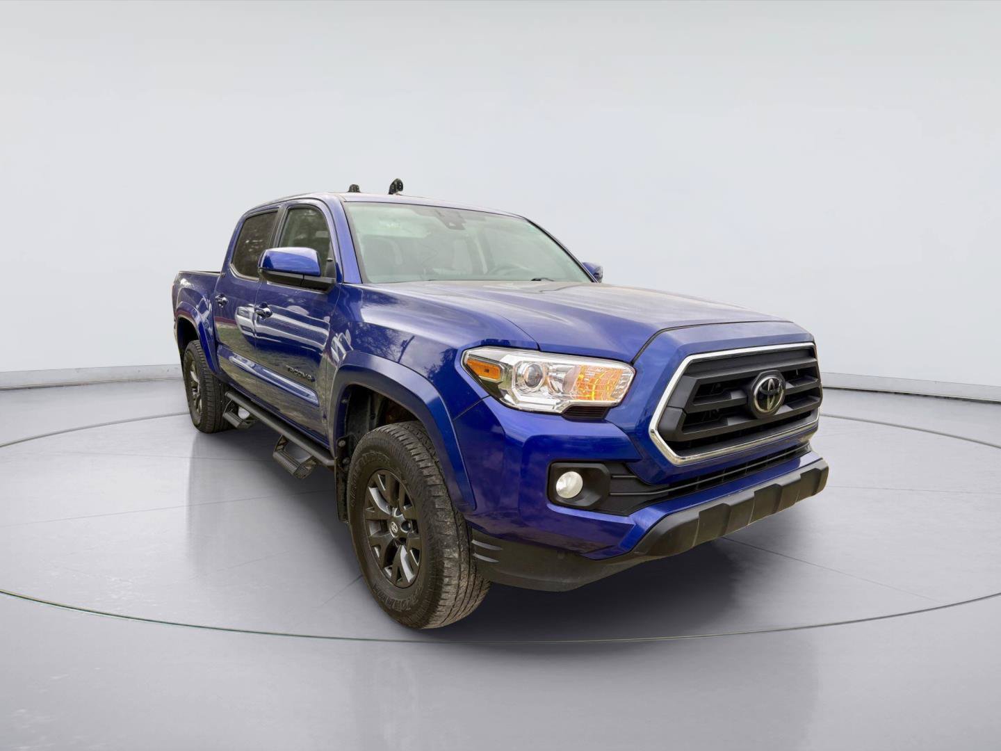 Used 2022 Toyota Tacoma SR5 RWD image 1