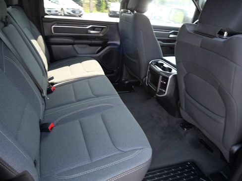 Used 2021 RAM 1500 Big Horn AWD/4WD image 24