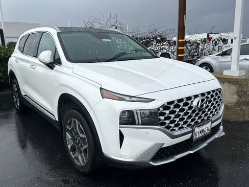 Used 2022 Hyundai Santa Fe Limited w/ Cargo Package image 2