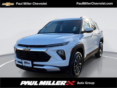 Certified 2026 Chevrolet TrailBlazer LT w/ Convenience Package image 1