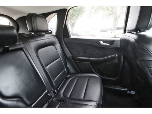 Used 2022 Ford Escape SEL FWD image 14