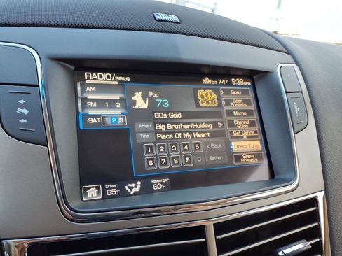Used 2011 Lincoln MKT 2WD w/ 101A Rapid Spec Order Code image 16