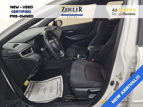 Used 2024 Toyota Corolla SE FWD image 9