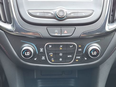 Used 2023 Chevrolet Equinox RS AWD/4WD image 18