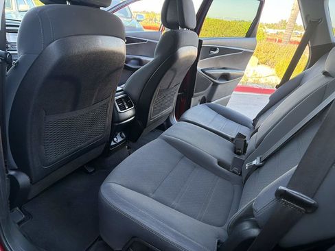 Used 2016 Kia Sorento FWD w/ LX Convenience Package image 21