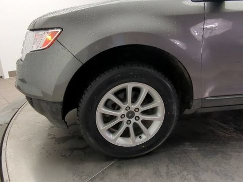 Used 2010 Ford Edge SEL FWD image 12