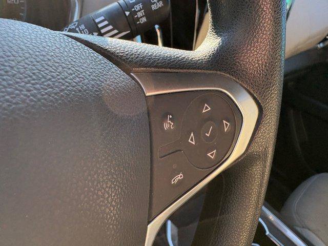 Used 2023 Chevrolet Traverse LS FWD image 10